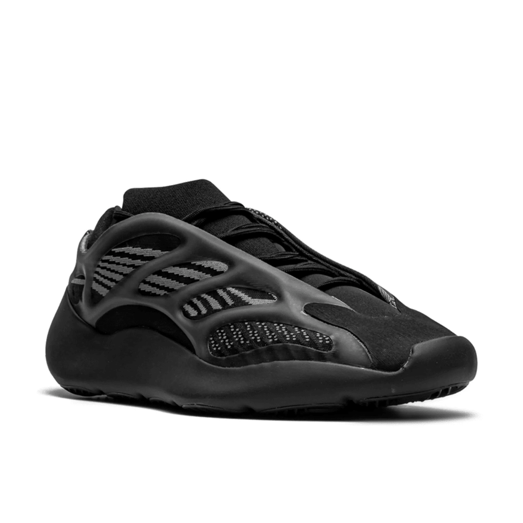 YZY - 700 V3 Alvah
