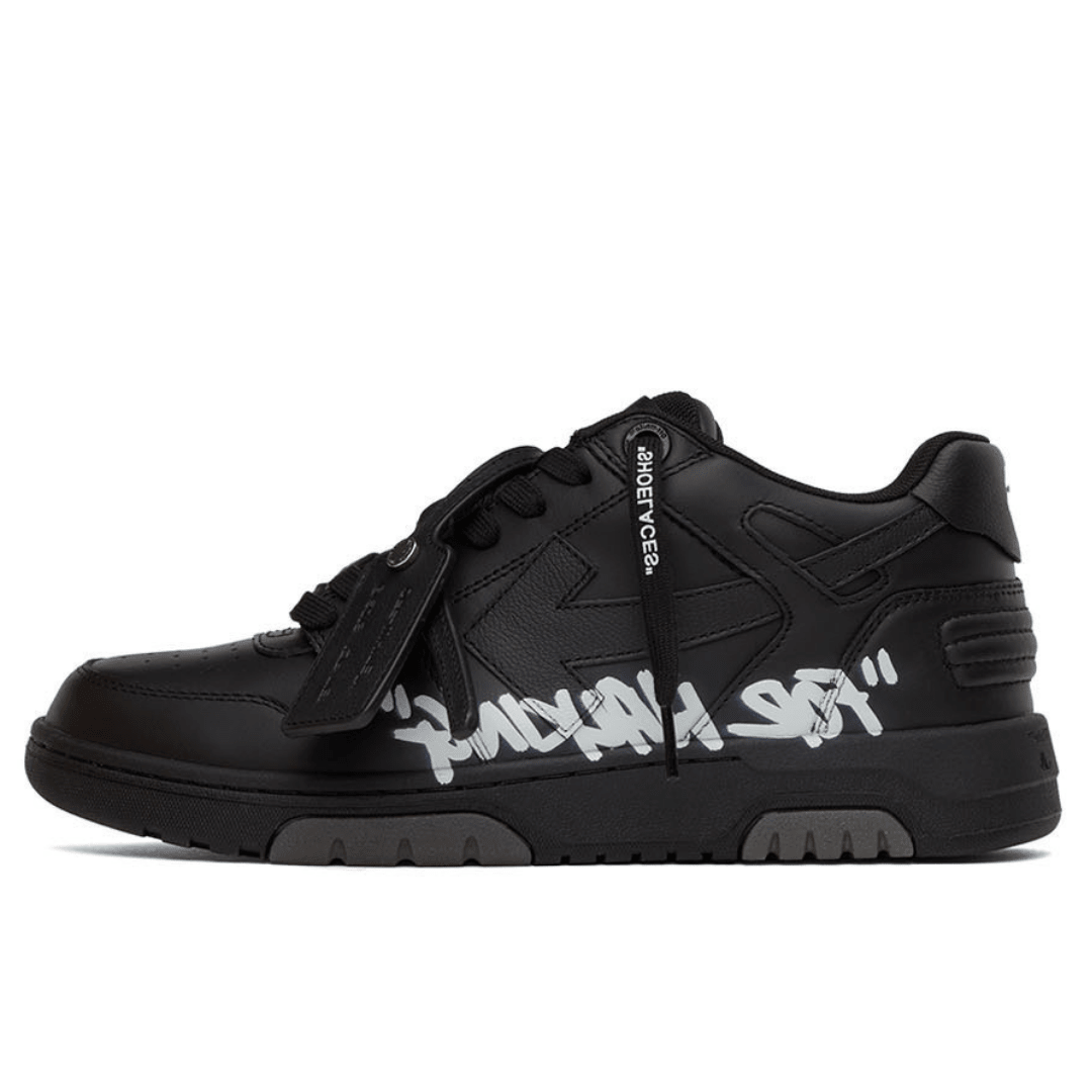 Elite Black Sneakers