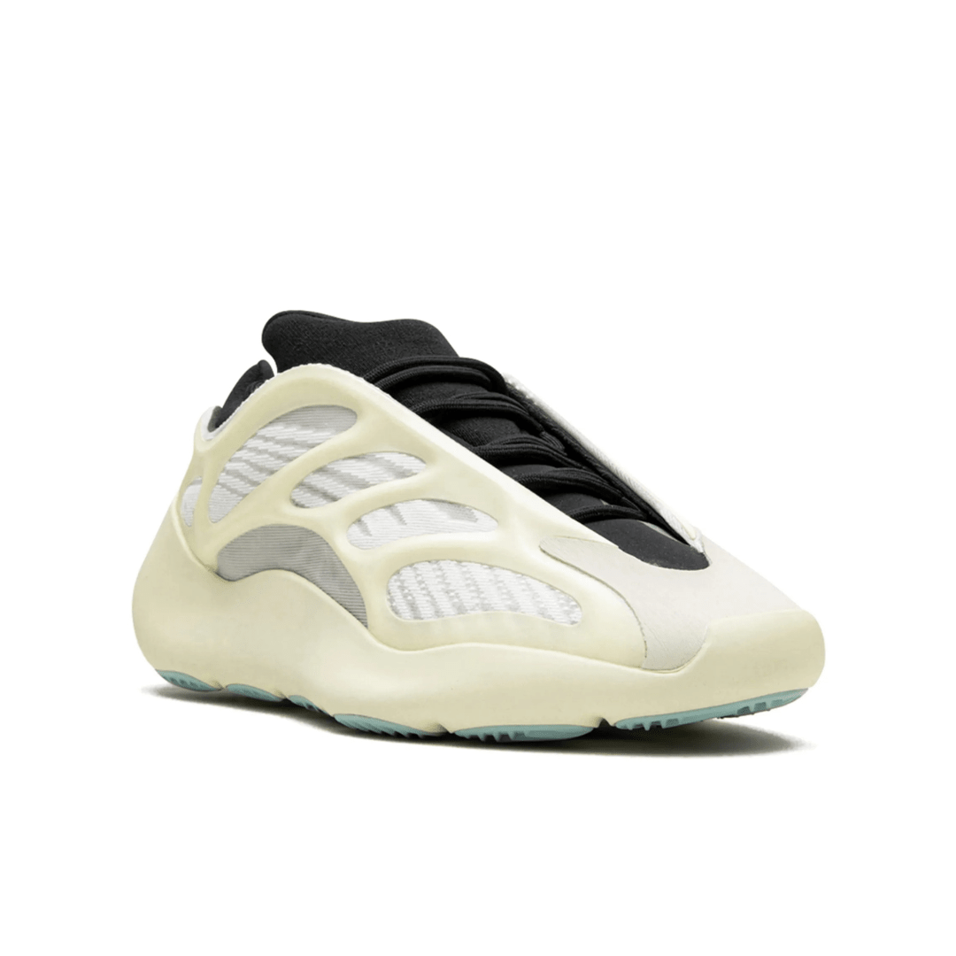 YZY - 700 V3 Azael