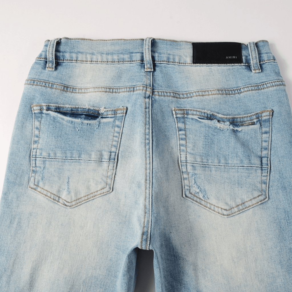 Amr M.A Bar Blue Jeans