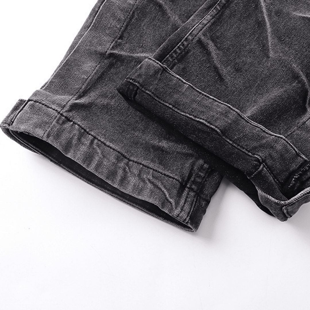 Amr Jeans