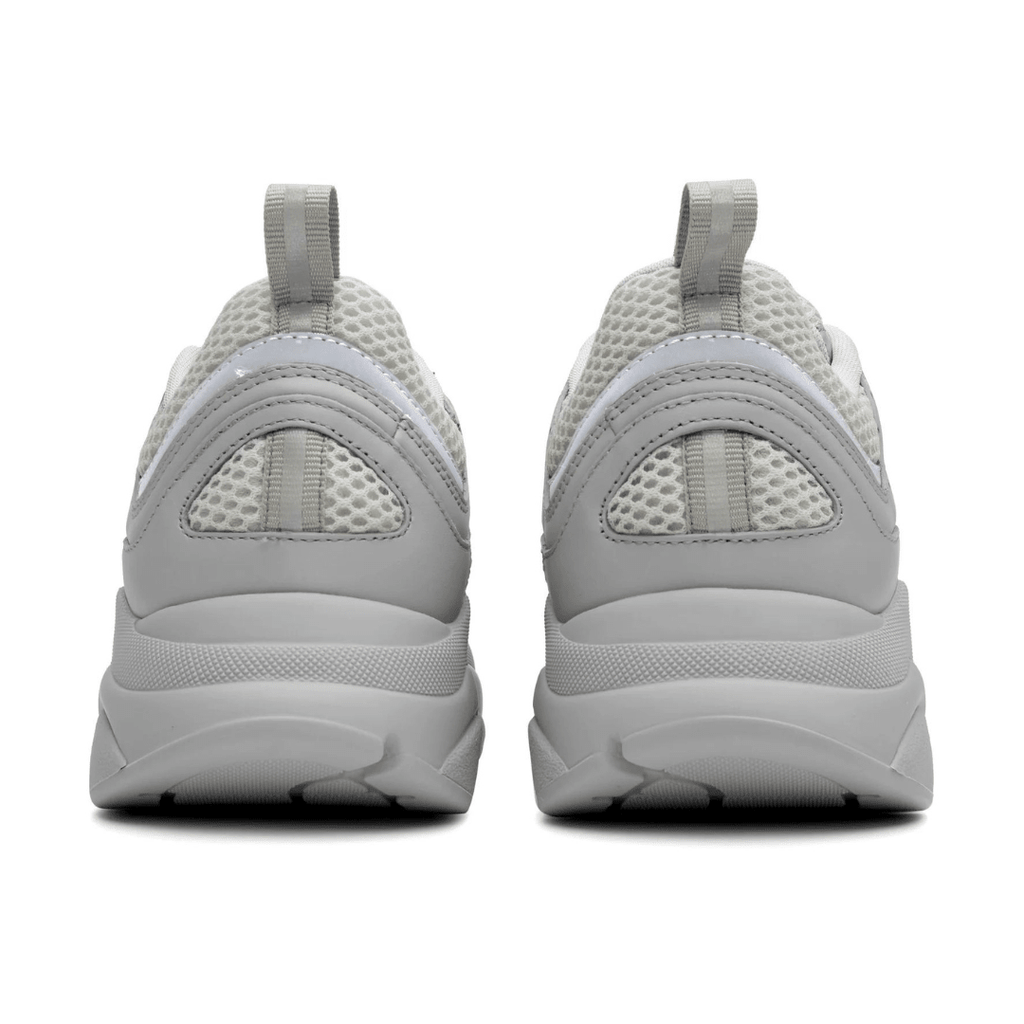 B22 Grey