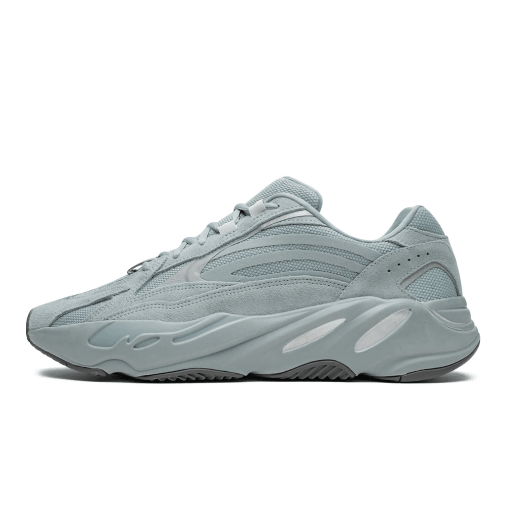 YZY - 700 V2 Hospital Blue