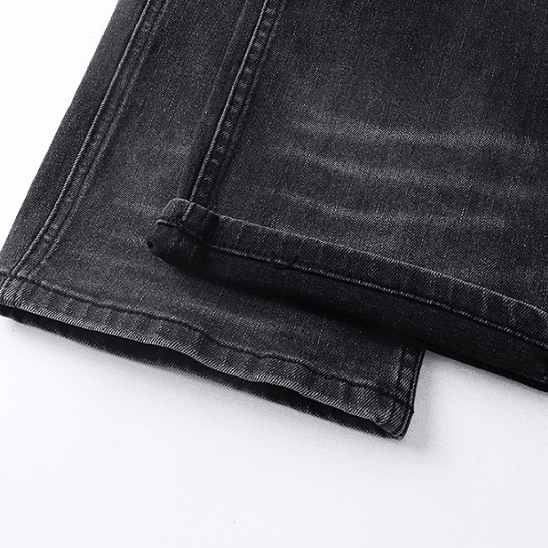 Amr Jeans
