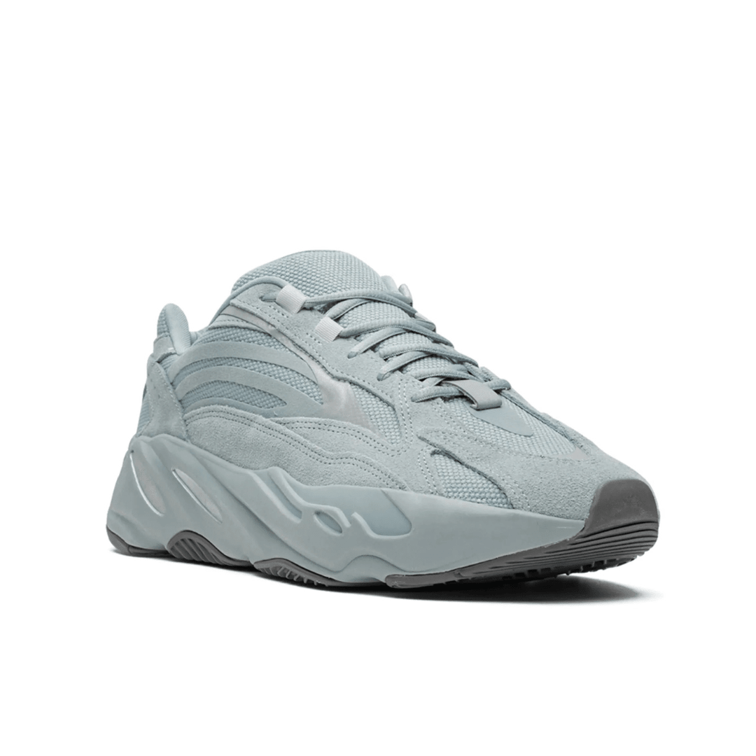 YZY - 700 V2 Hospital Blue