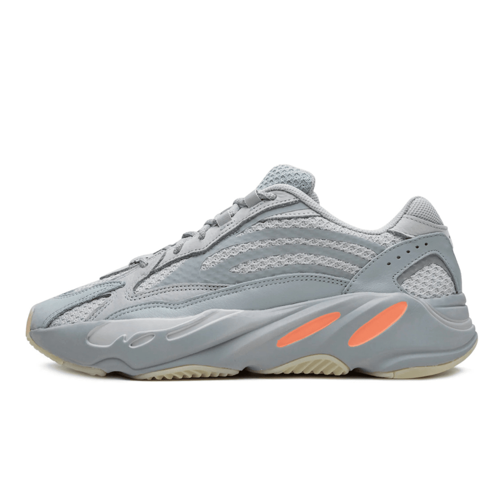 YZY - 700 V2 Inertia