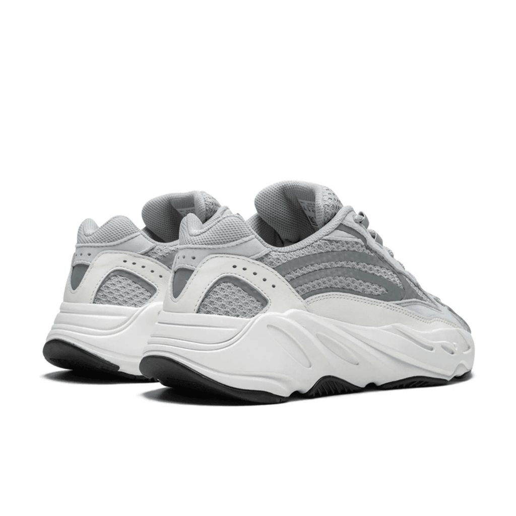 YZY - 700 V2 Static