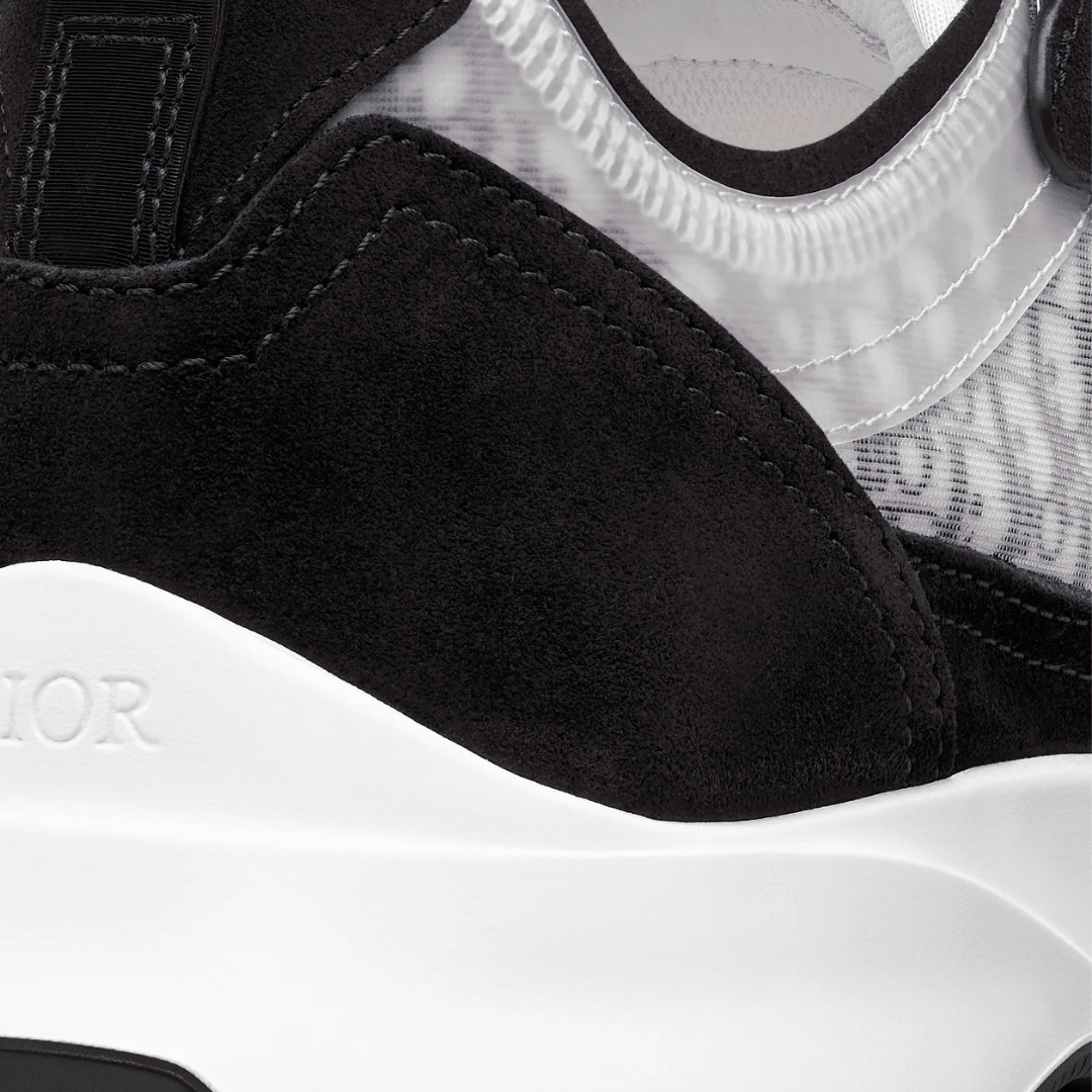 B25 White Black