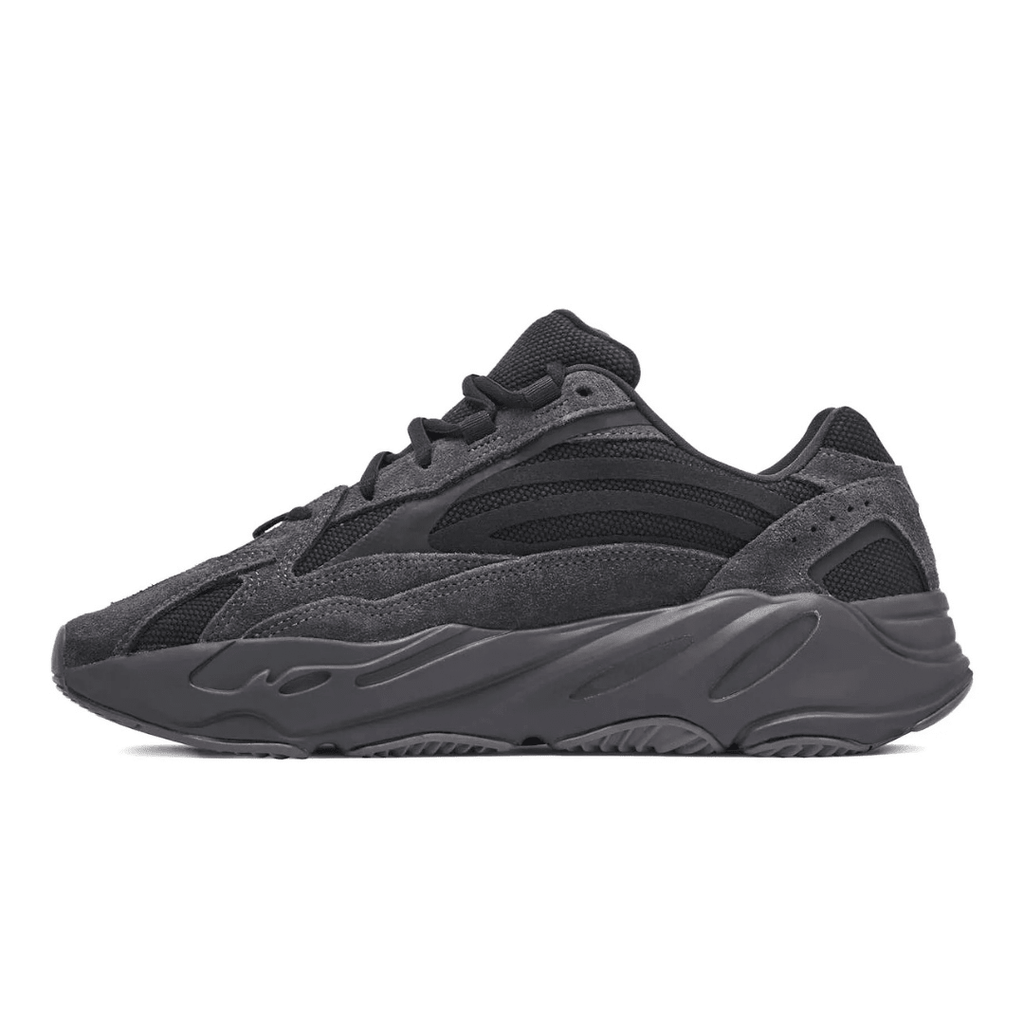 YZY - 700 V2 Vanta