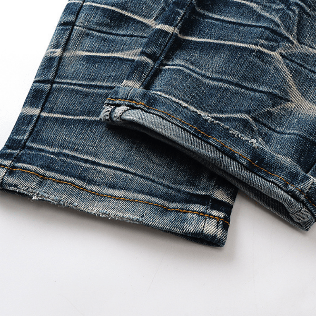 Amr Black Staggered Jeans