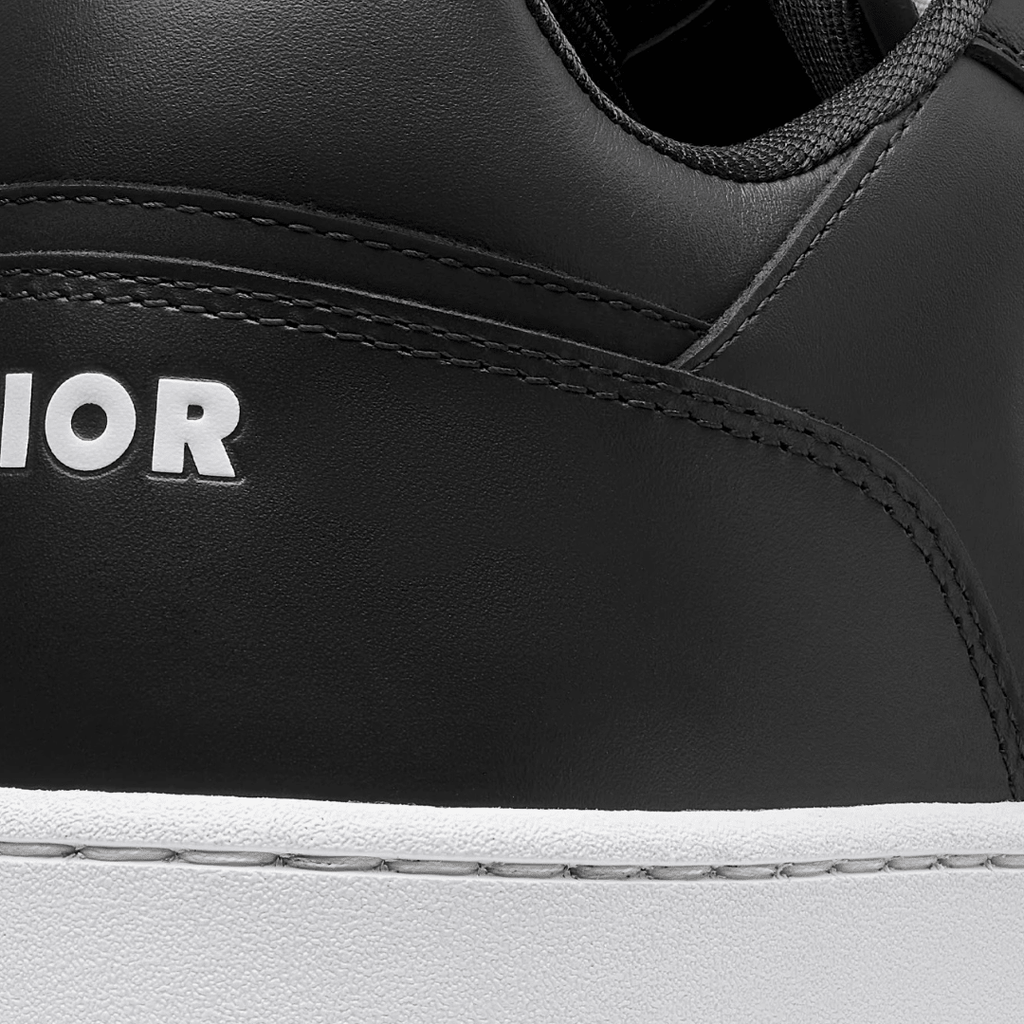 B27 Monogram Black White
