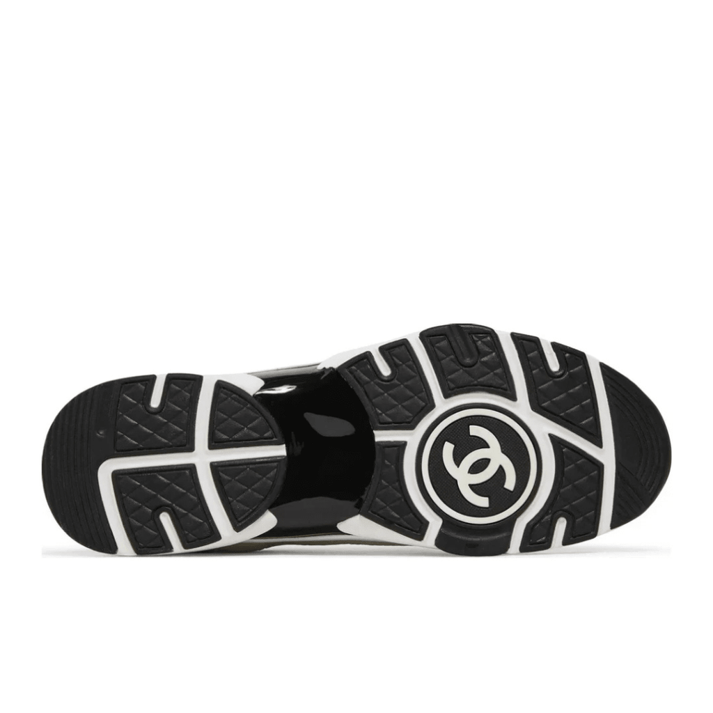 Runner White