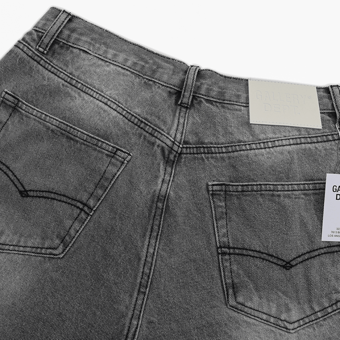 Gallery Dpt. Flared Jeans