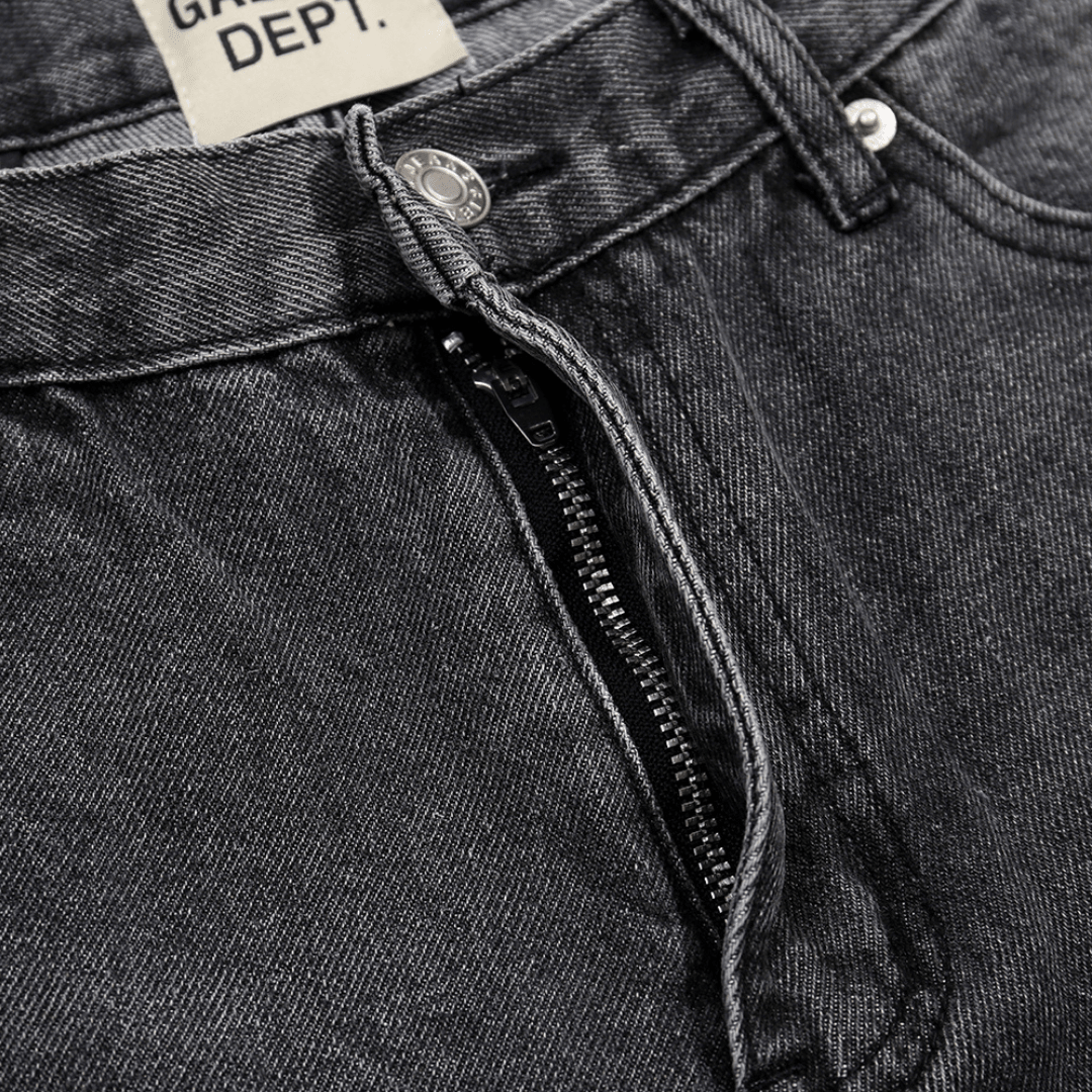 Gallery Dpt. Flared Jeans
