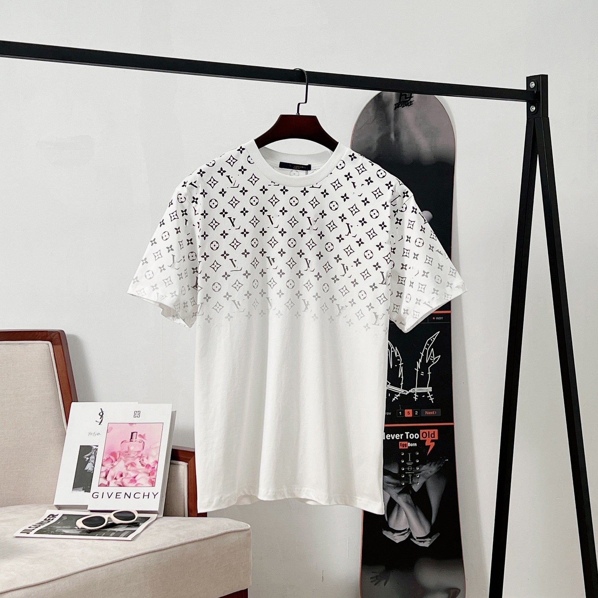 Lou Style Tee